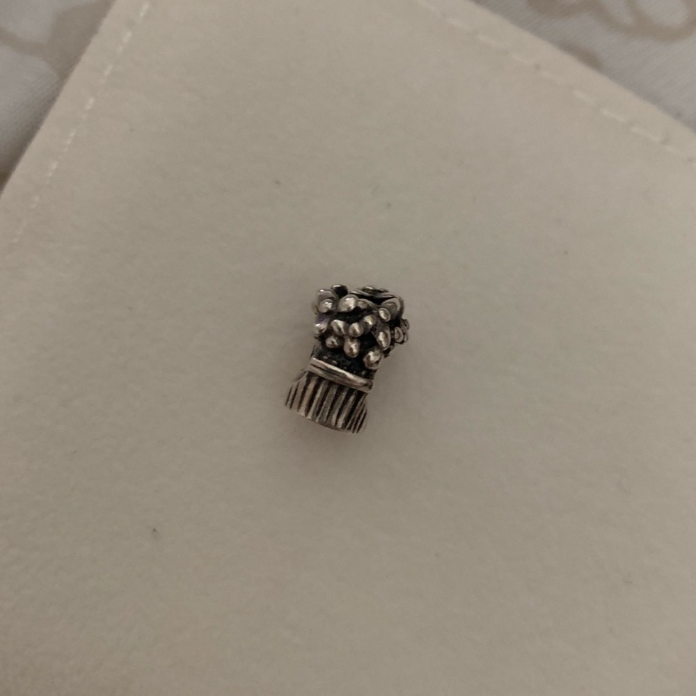 Pandora Flower Bouquet Charm